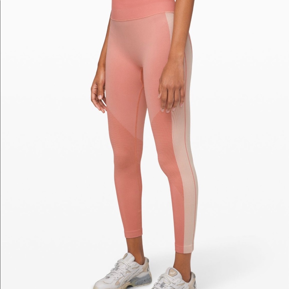 lululemon ebb to train tight